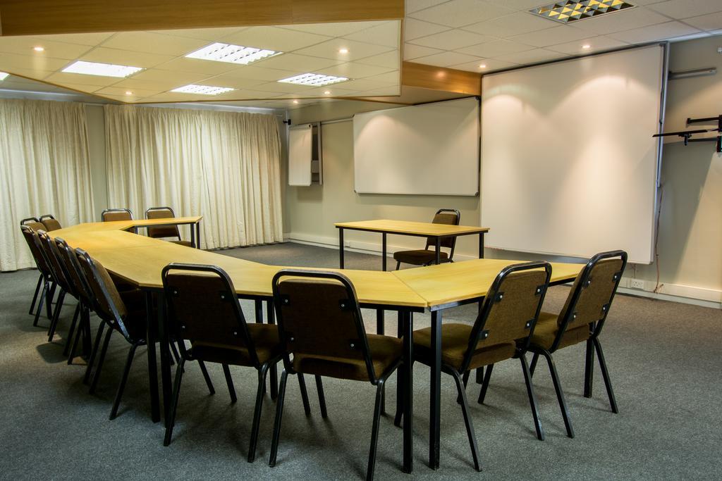 Edward Charles Manor Hotel Mossel Bay Ngoại thất bức ảnh