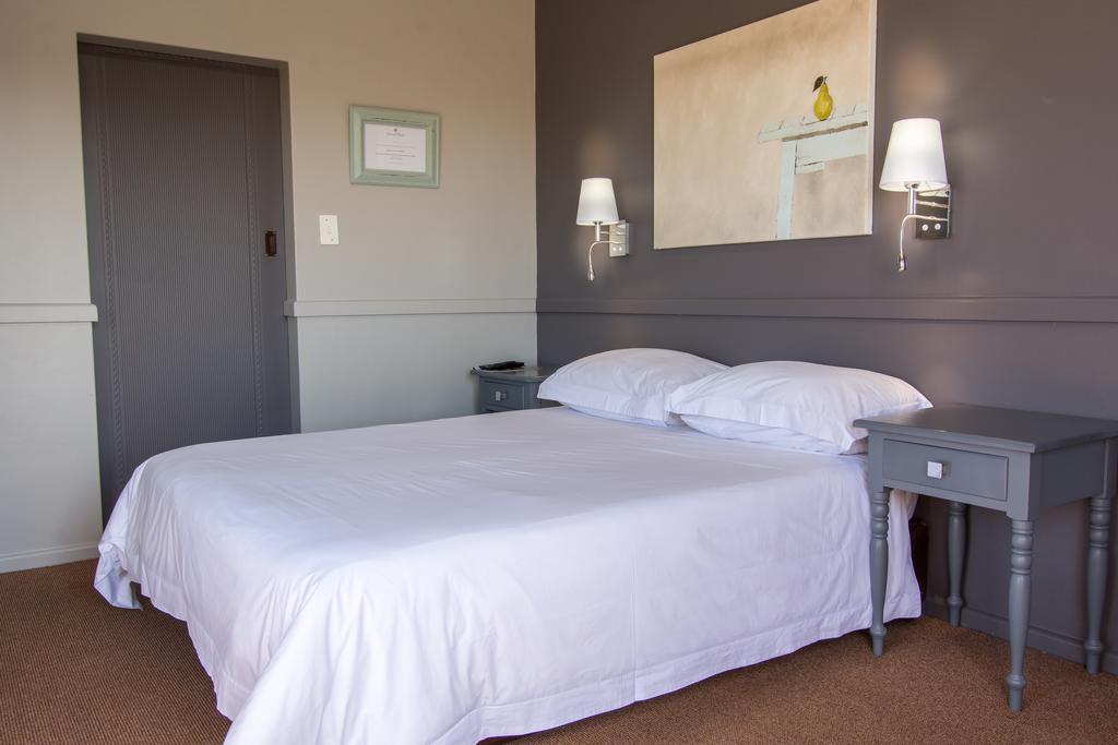 Edward Charles Manor Hotel Mossel Bay Ngoại thất bức ảnh
