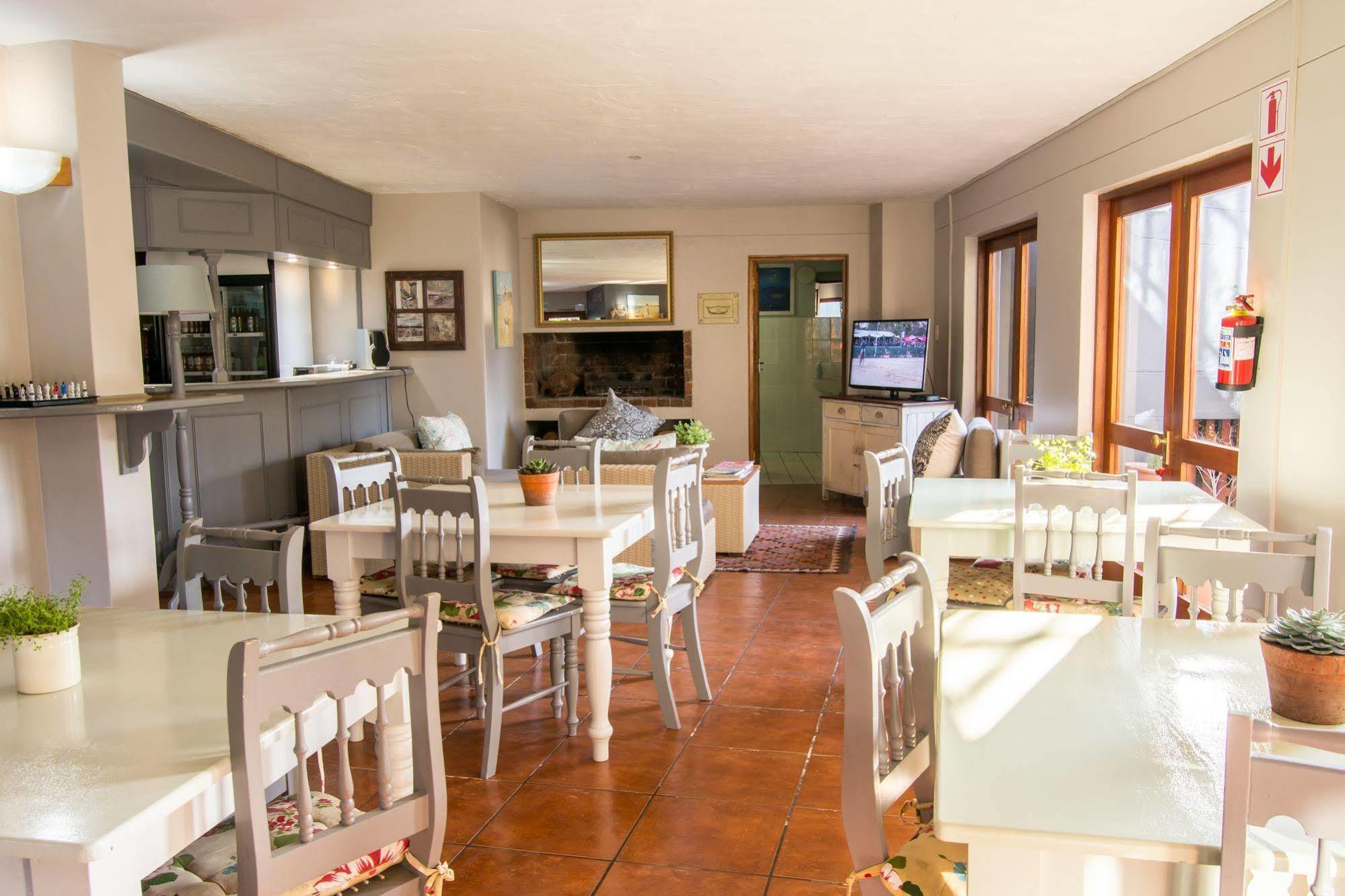 Edward Charles Manor Hotel Mossel Bay Ngoại thất bức ảnh